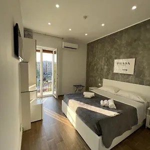 metropolis-home.hotels-amalfi.com/